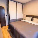 Apartment Alpine Escape Design Detelina